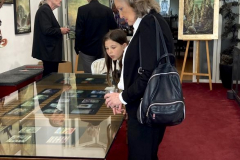 7a98c5c6-122b-4bf8-9139-490bfcdd0272